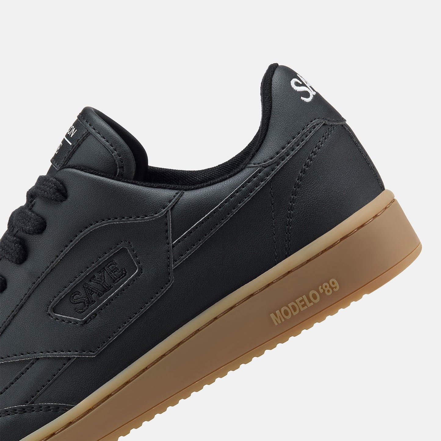 M89 Icon - Black & Caramel