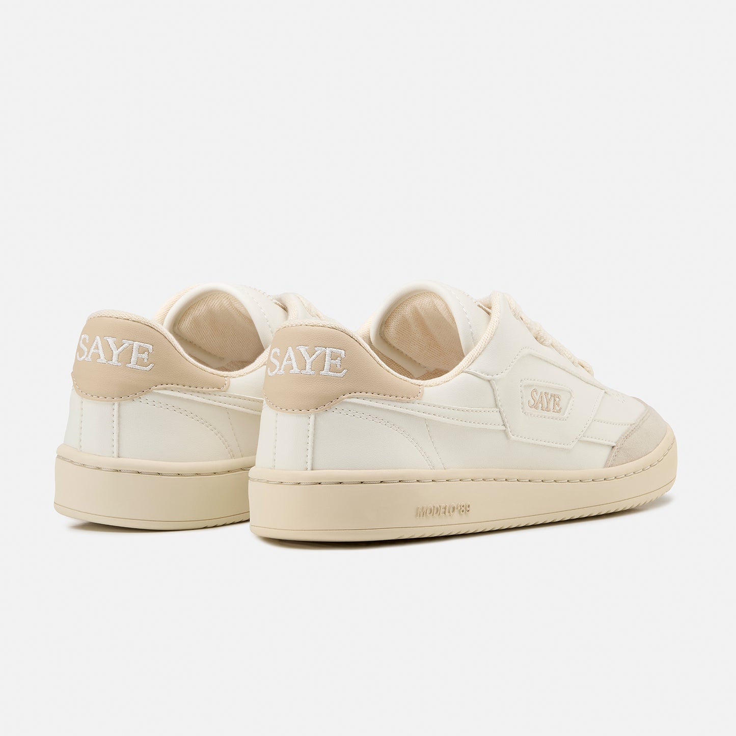 M89 Ground Barefoot - Almond