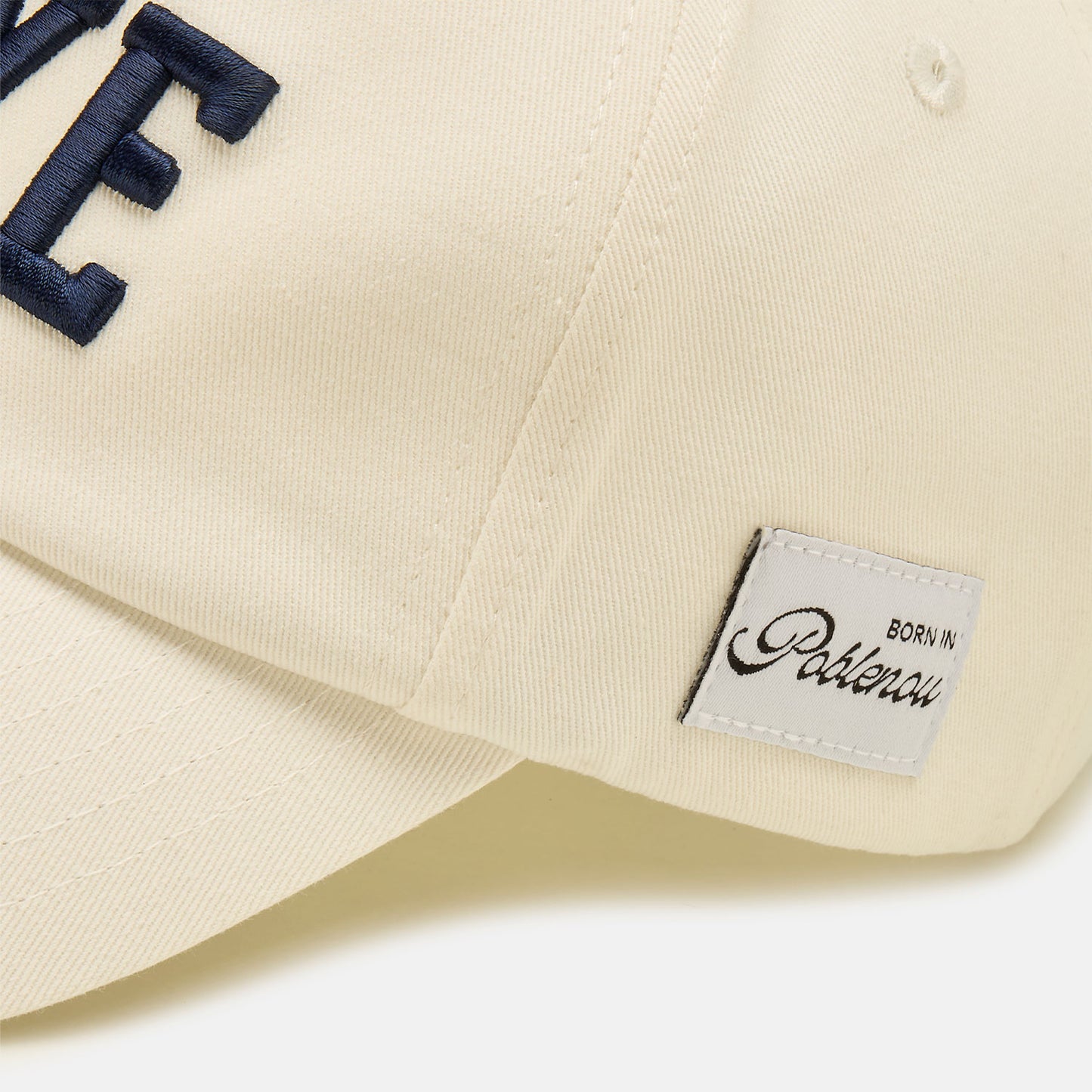 Born in Poblenou Cap - White
