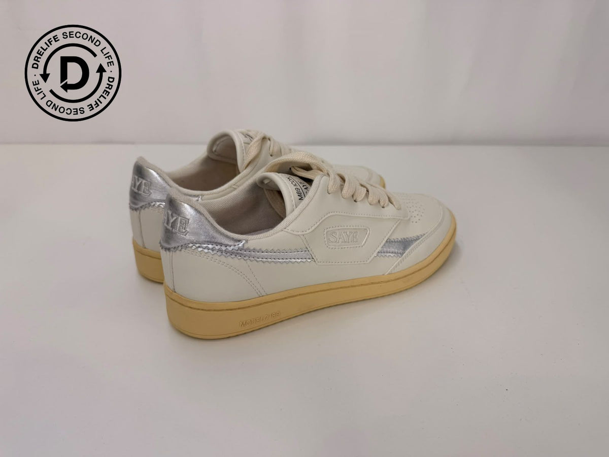 M89 Icon - Metallic Gray